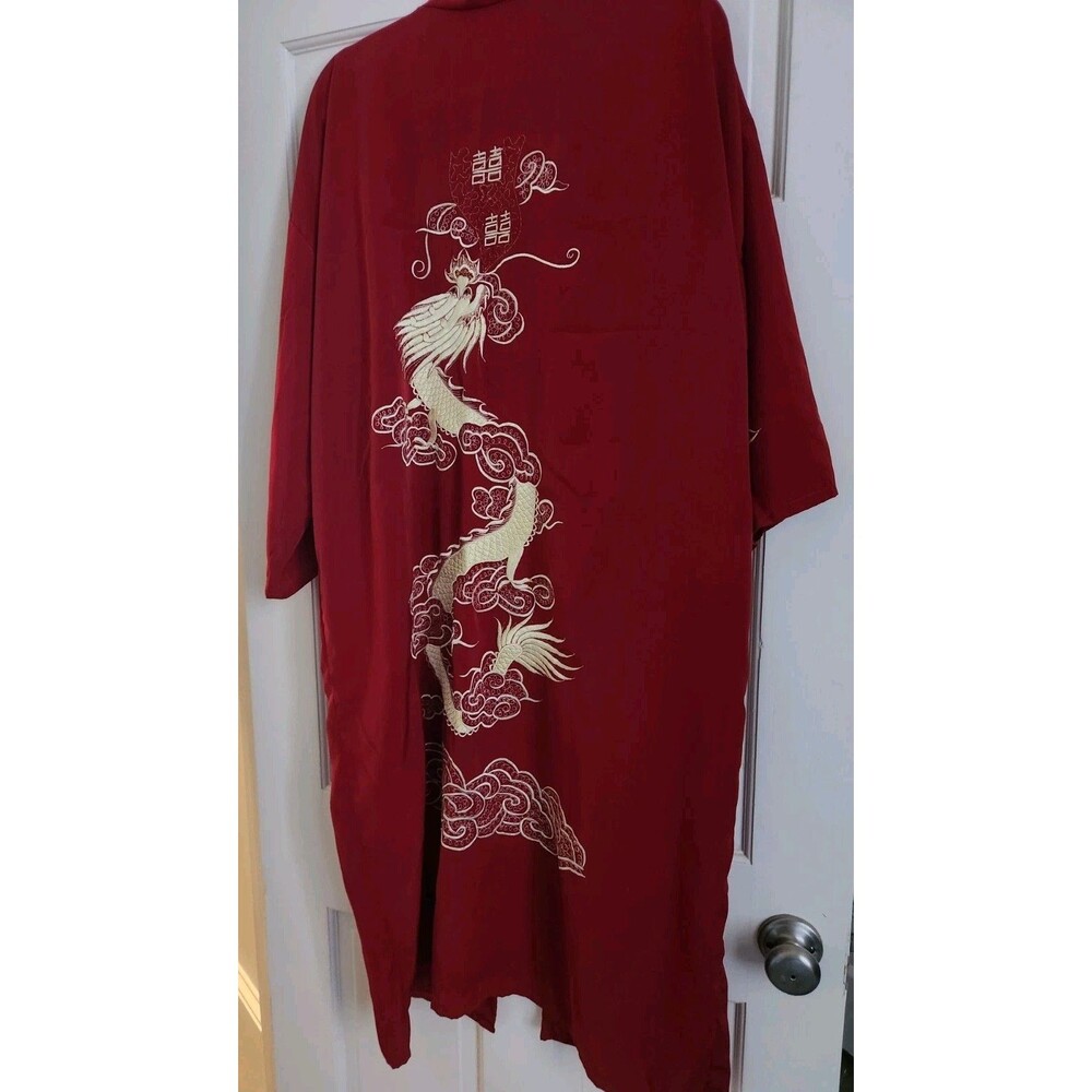 Red Kimono Robe Embroidered Dragon 3/4 Sleeve Tie Closure XL Cosplay LARPing